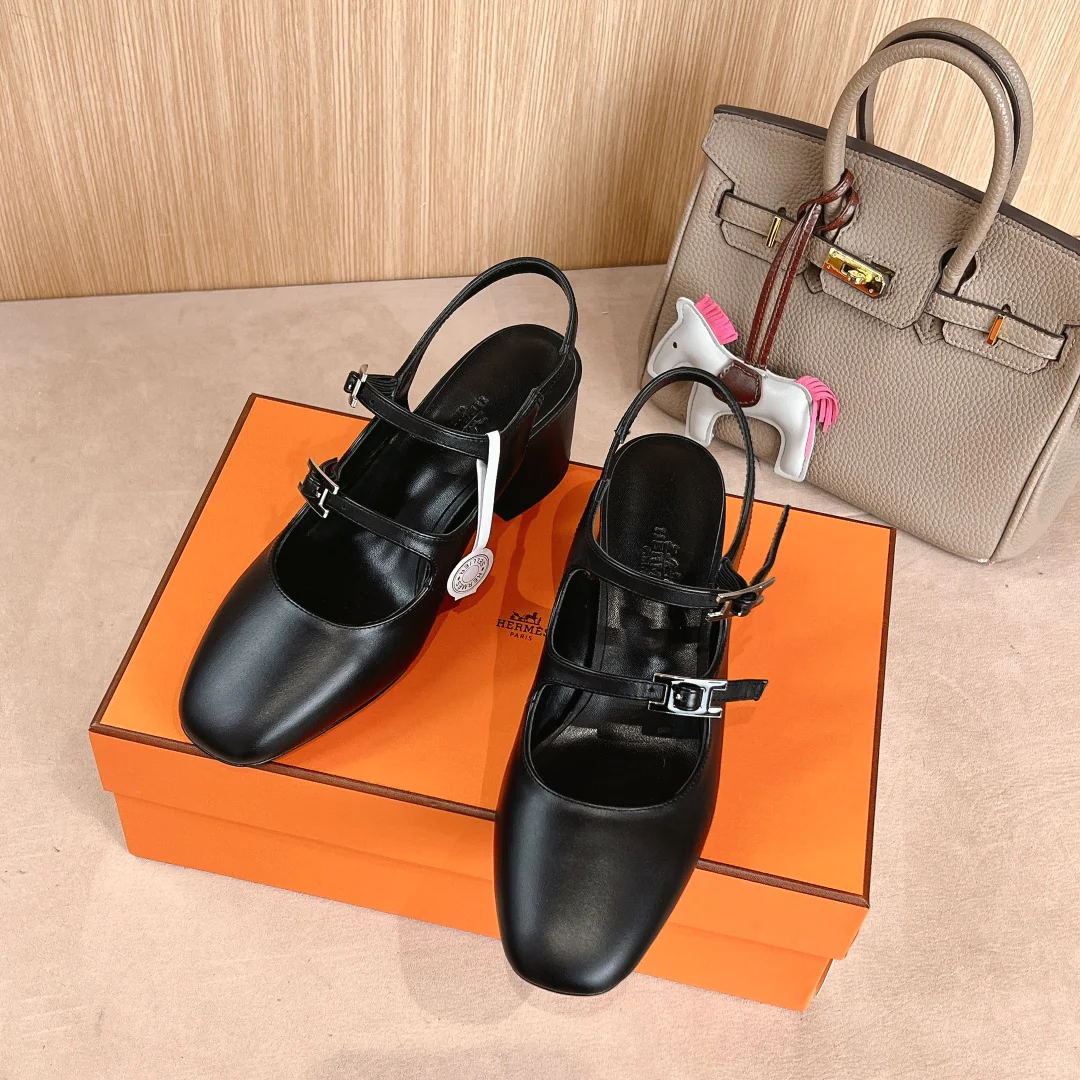 Балетные туфли на высоком каблуке Hermes 2024 - черные