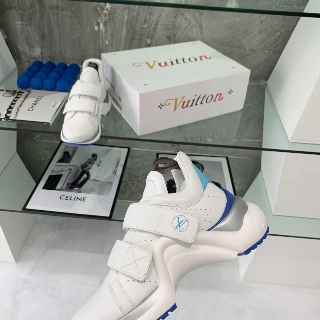 Обувь LV - Массивные кроссовки LV - 5