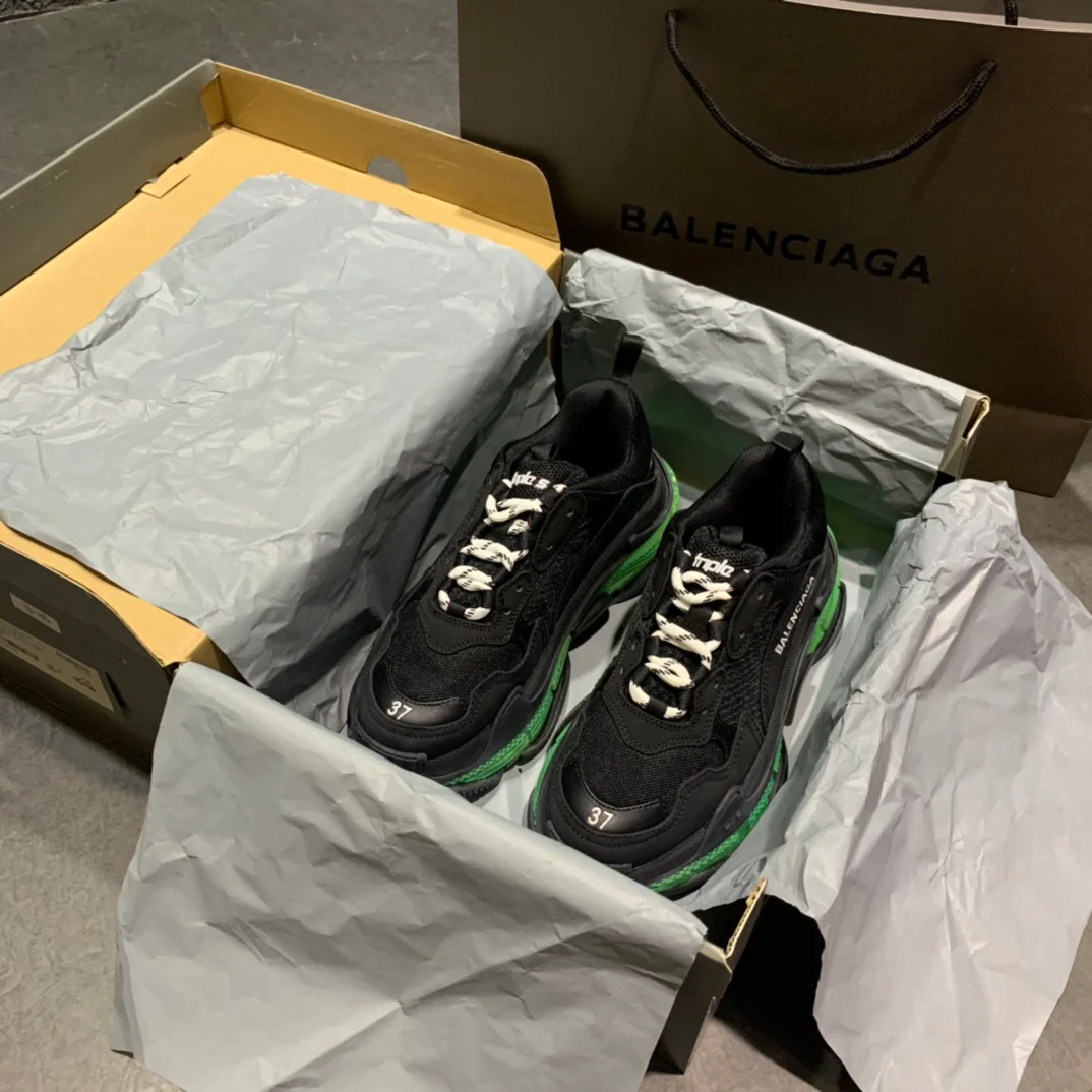 Li Shi - Dad Shoes - Air Cushion Sole - Black and Green