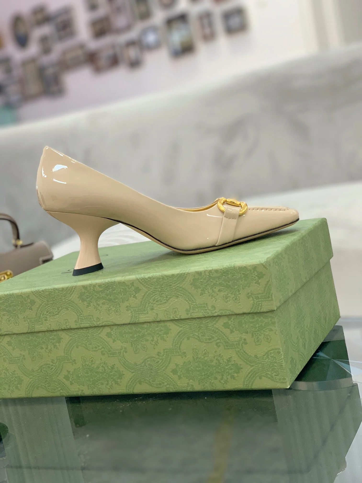 Туфли на низком каблуке Gucci