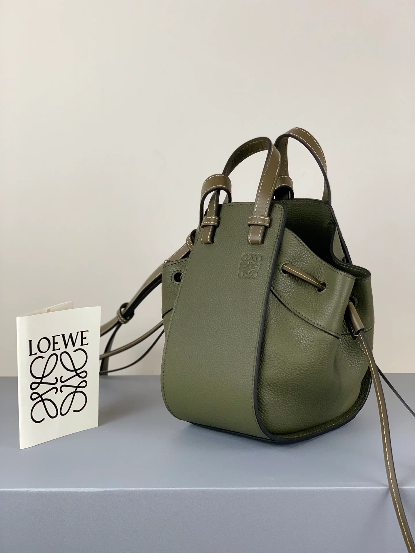 Loewe-hammock-mini-11x19-5x17-cm