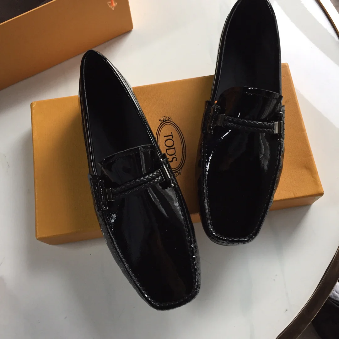 Tods - Лакированные лоферы - Туфли без шнурков