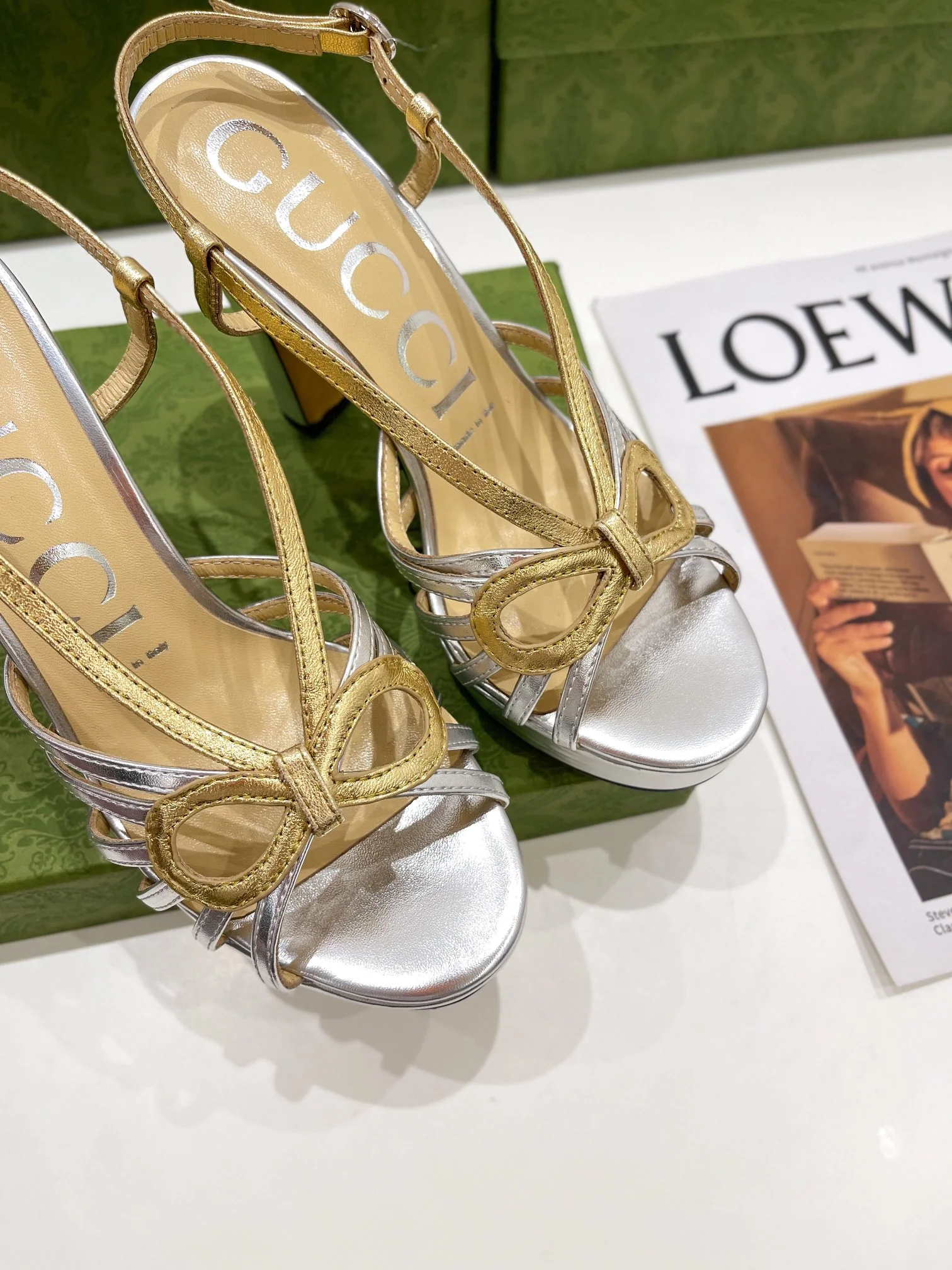 Сандалии/туфли на высоком каблуке Gucci