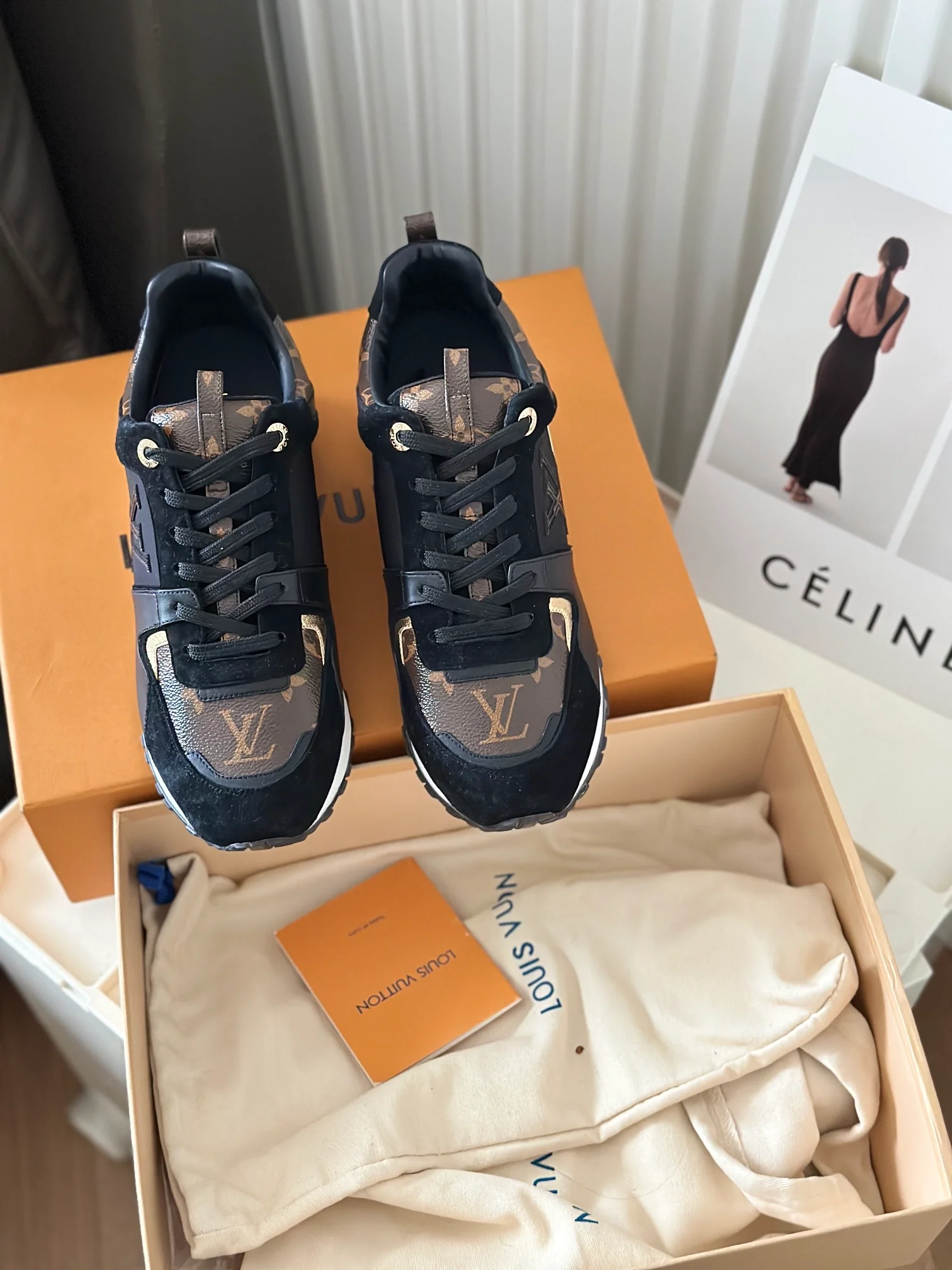 Кроссовки LV Runaway - серия Monogram - базовый стиль