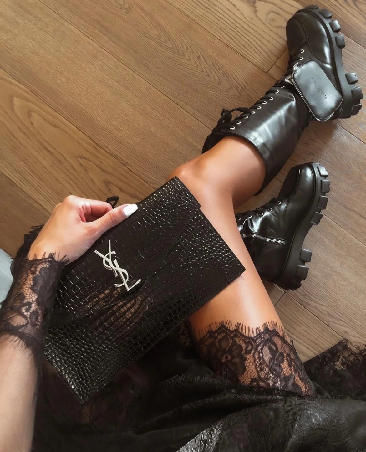 Клатч YSL с тиснением под крокодиловую кожу - 2 шт.