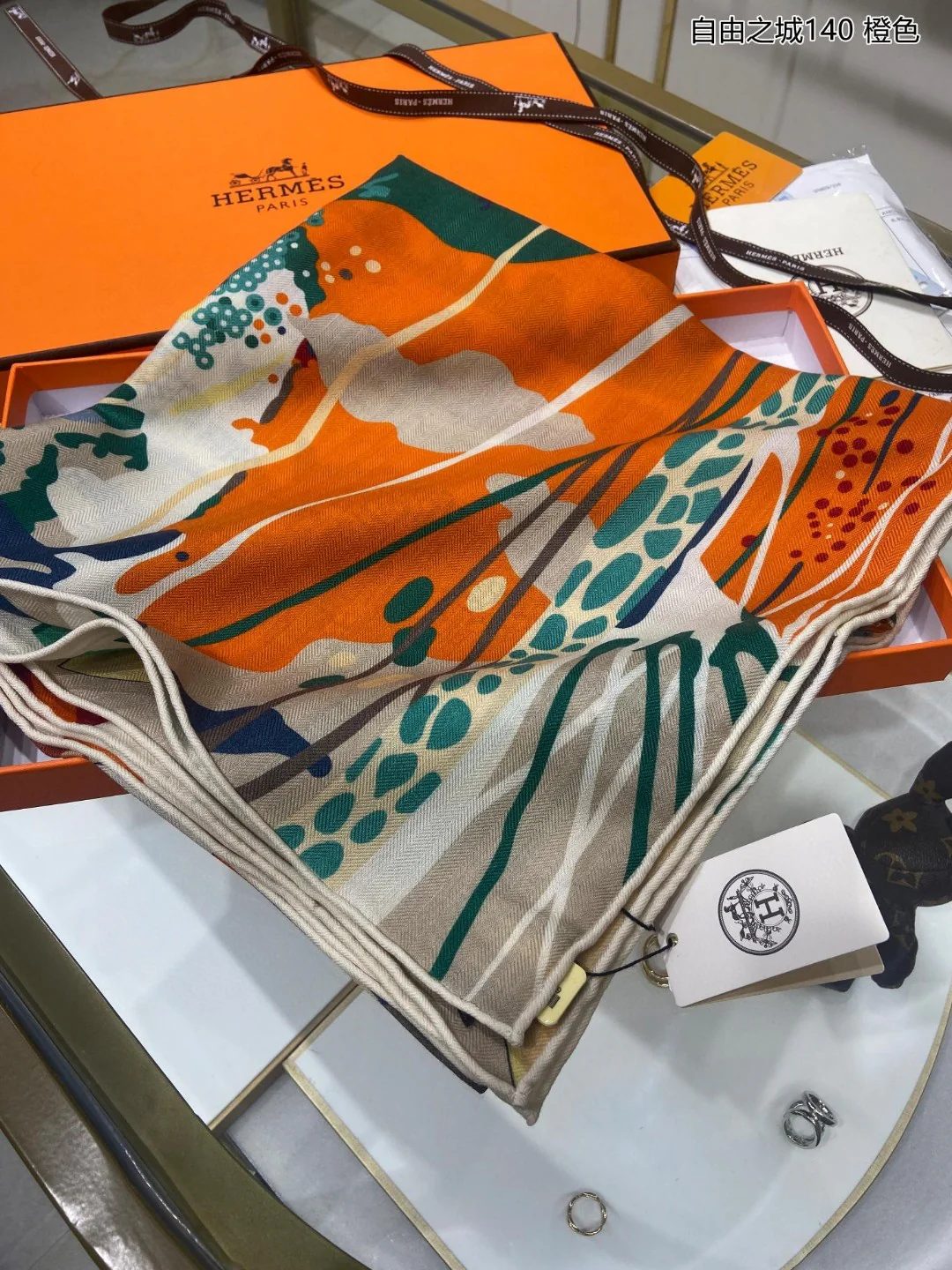 Шарф Hermes Liberty City - 140 см - 70% кашемир - 30% шелк