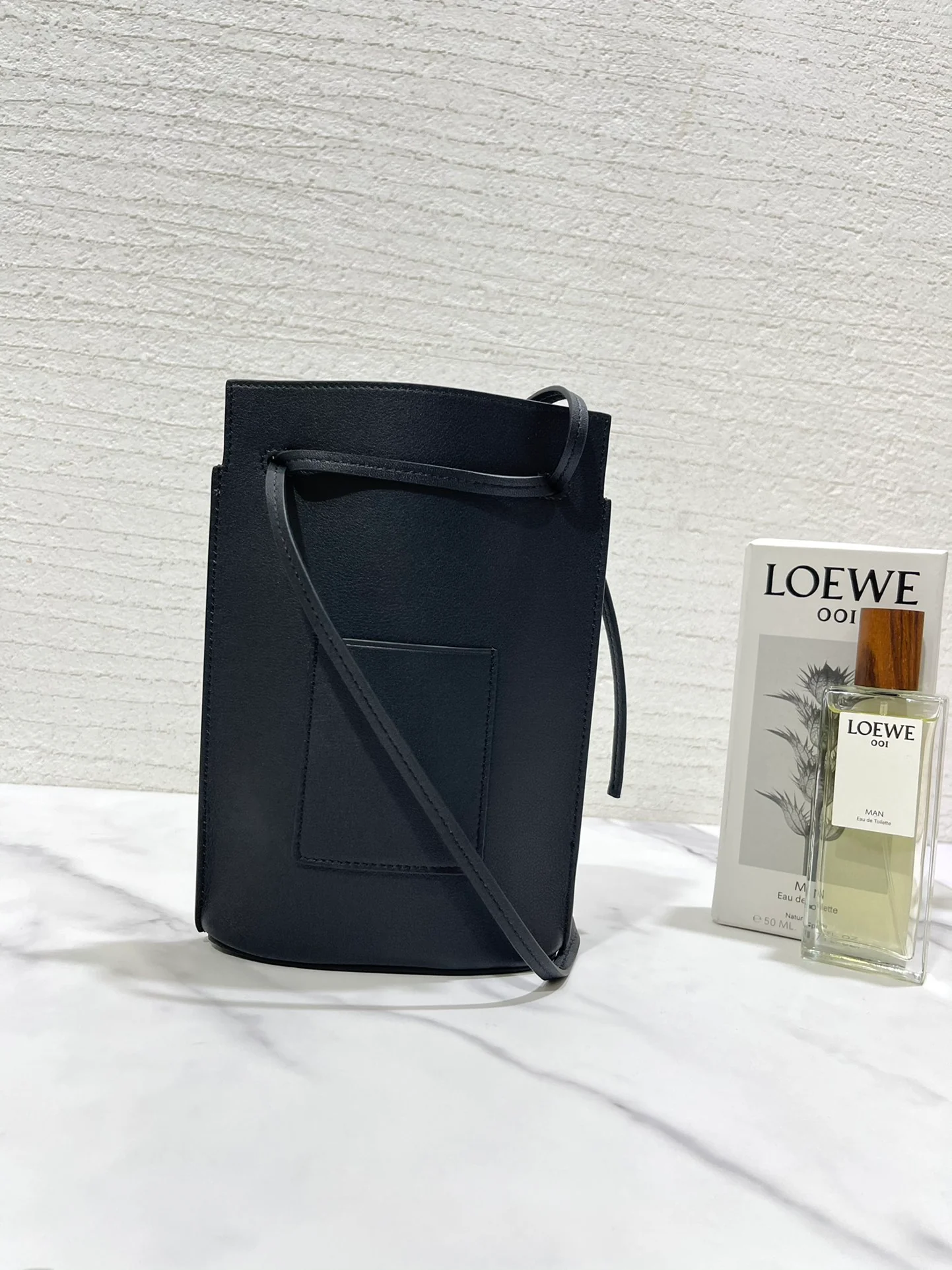 Чехол для телефона Loewe Dice Pocket Series - черный