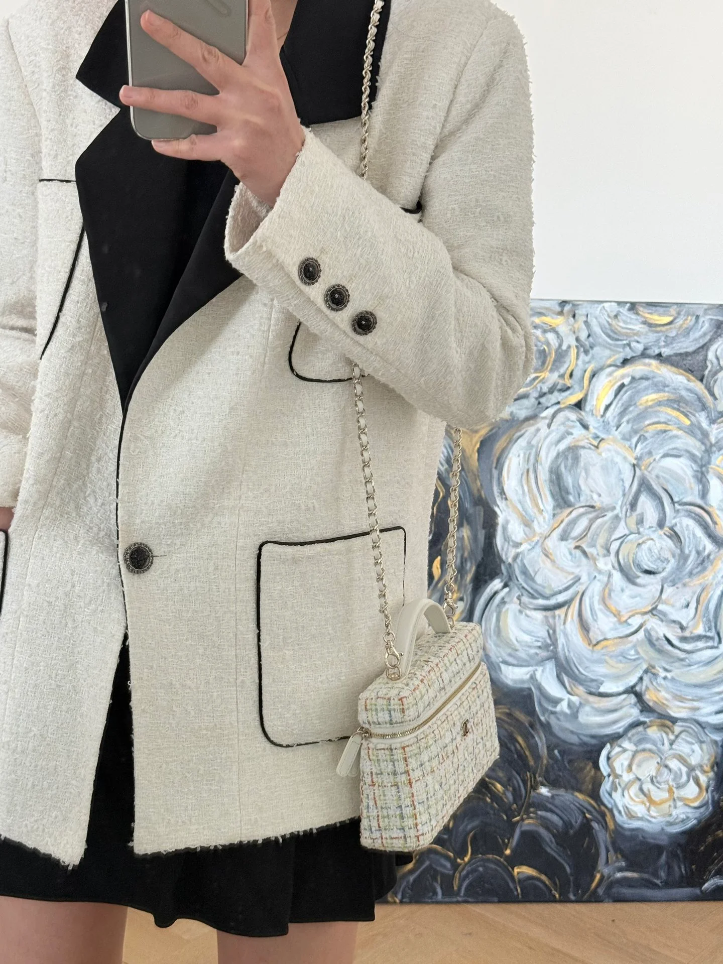 Бланш-сумка Chanel-LP из твида, белая.