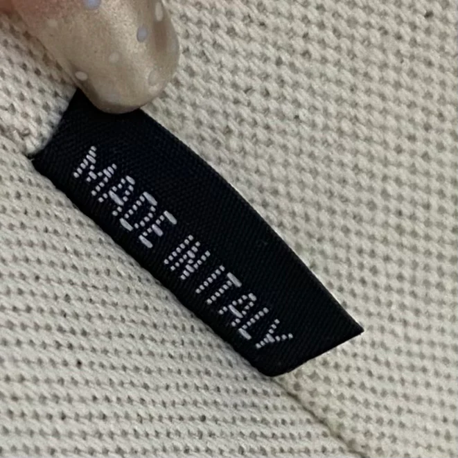 Сумка-тоут Miu Miu Ivy - Большая - Изготовлена ??из натуральной кожи, черная