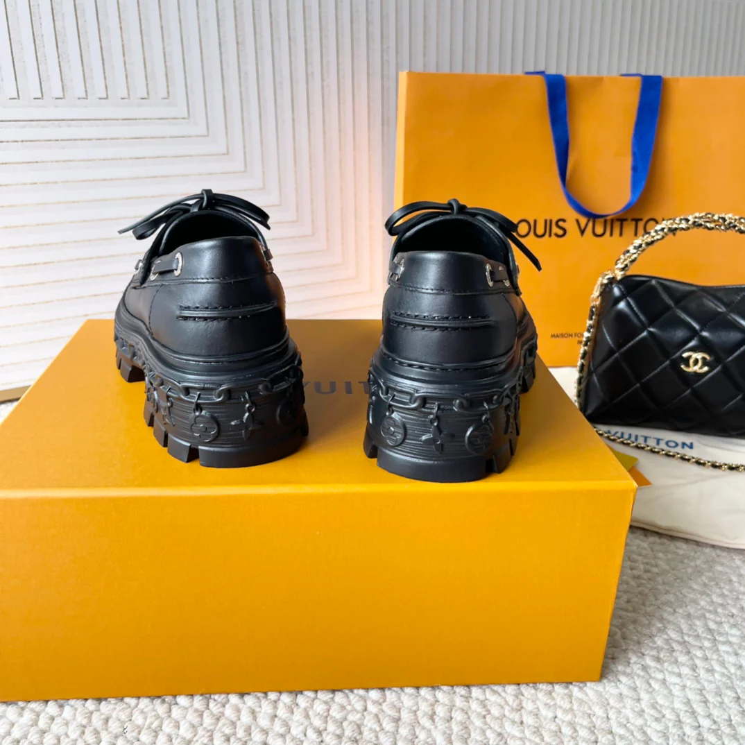 Лоферы LV 2024 - черные