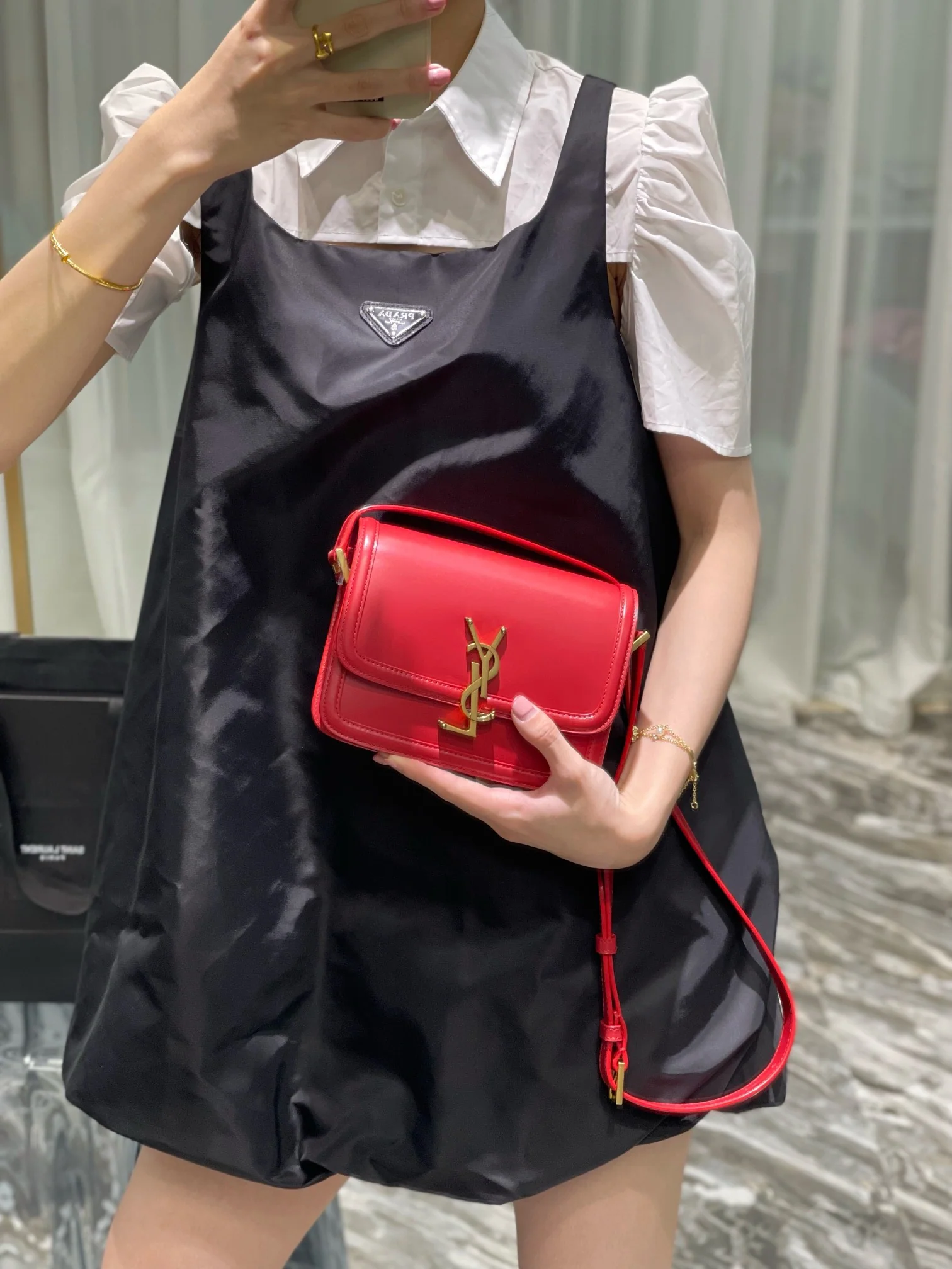 Сумка через плечо YSL Rue de Solferino, маленькая, красная.