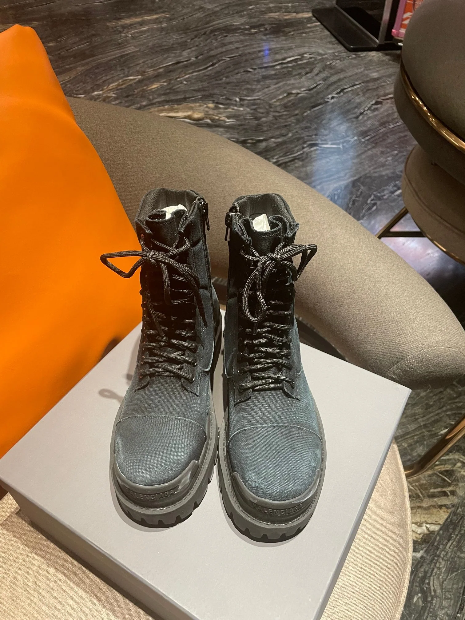 Balenciaga - Ботинки Big Head - Ботинки Dr. Martens
