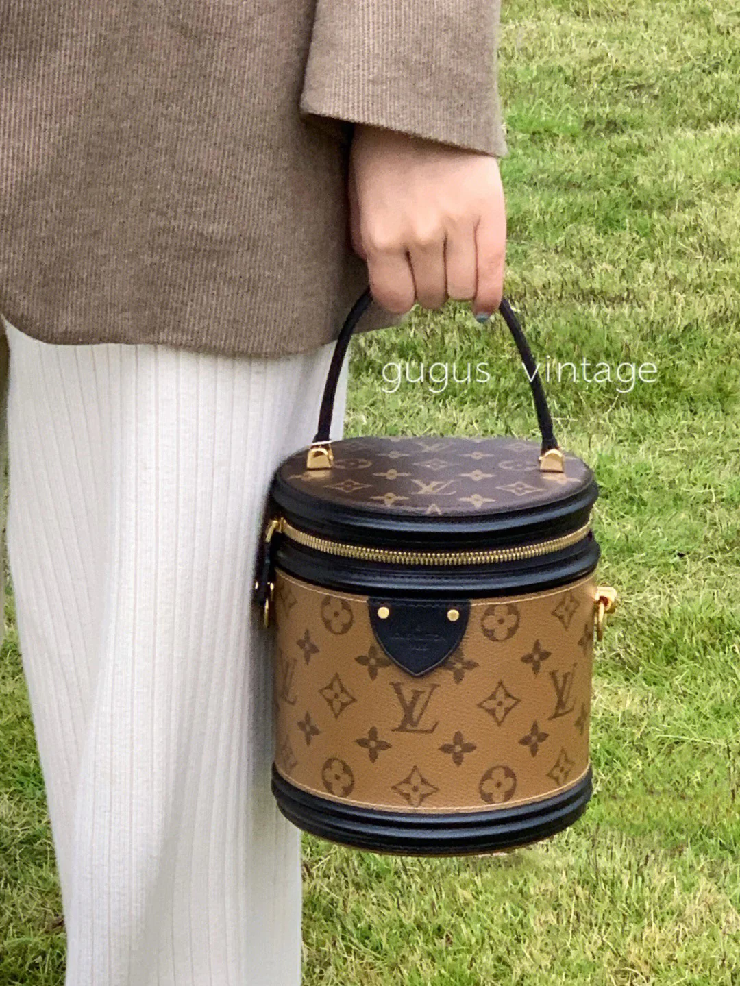 m43986-LV-Cannes Money Bucket-Handbag/Crossbody Bag