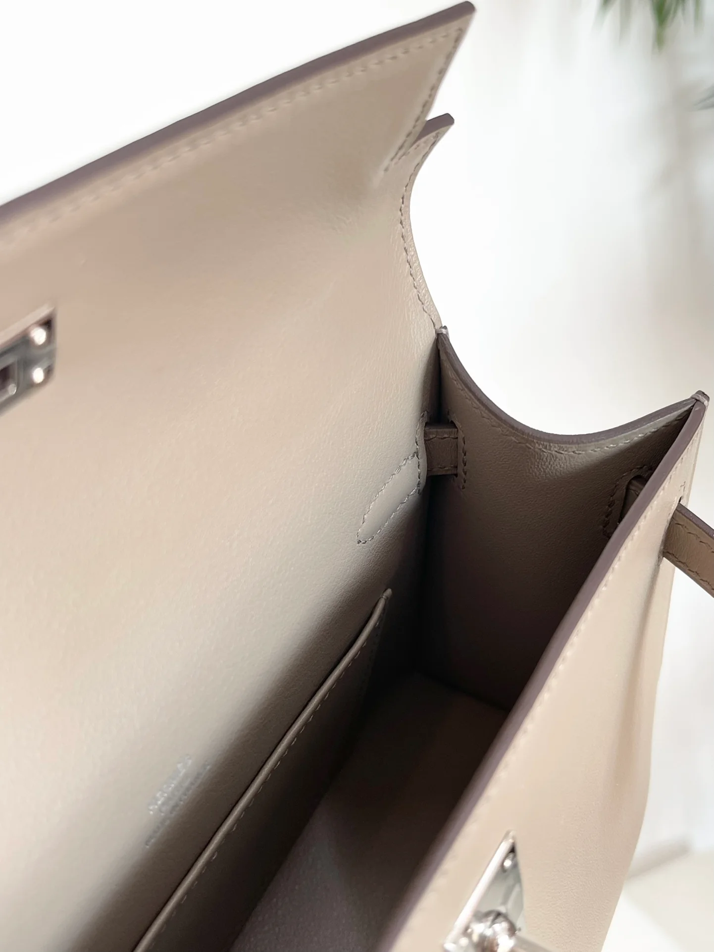 Hermes Kelly Mini 1st Generation M8 Silver Buckle