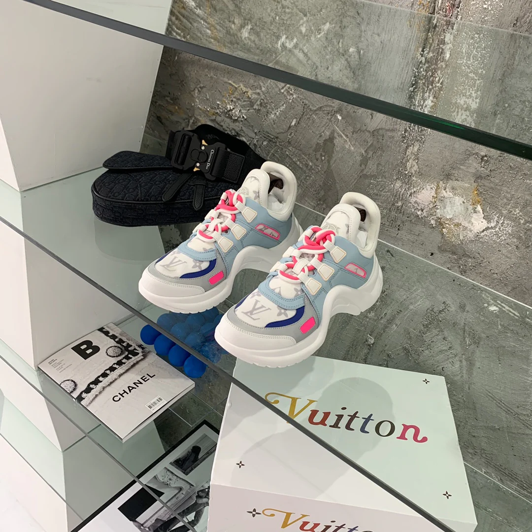 Обувь LV - Массивные кроссовки LV - 2