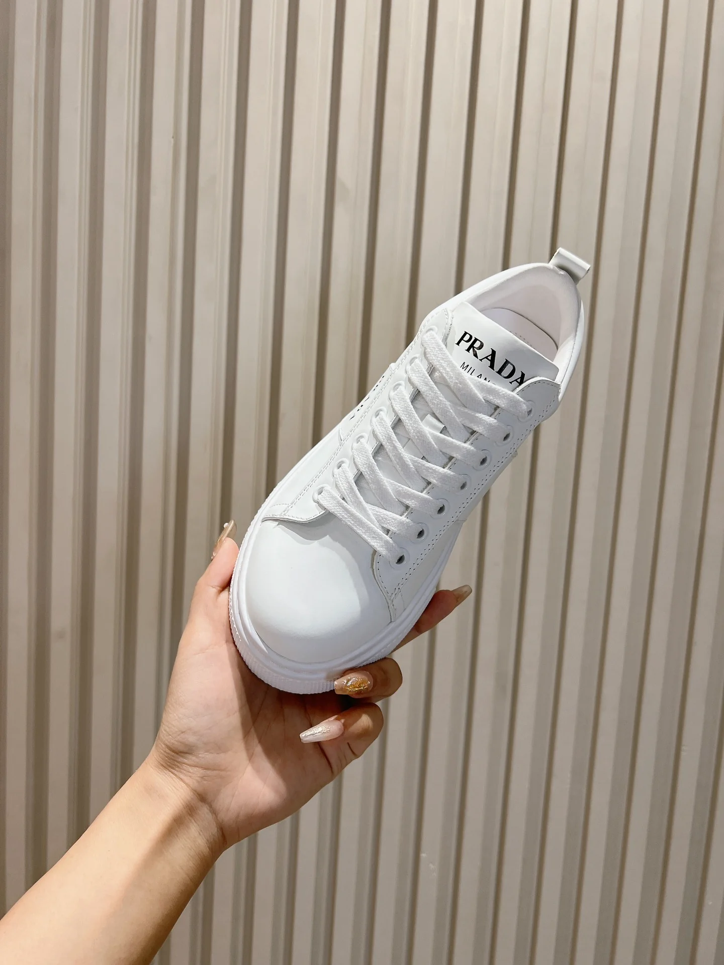 Кроссовки Prada 2024 - белые