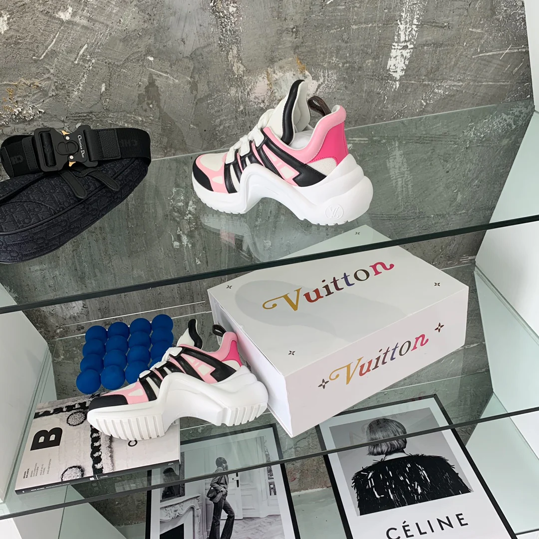 Обувь LV - Массивные кроссовки LV - 21