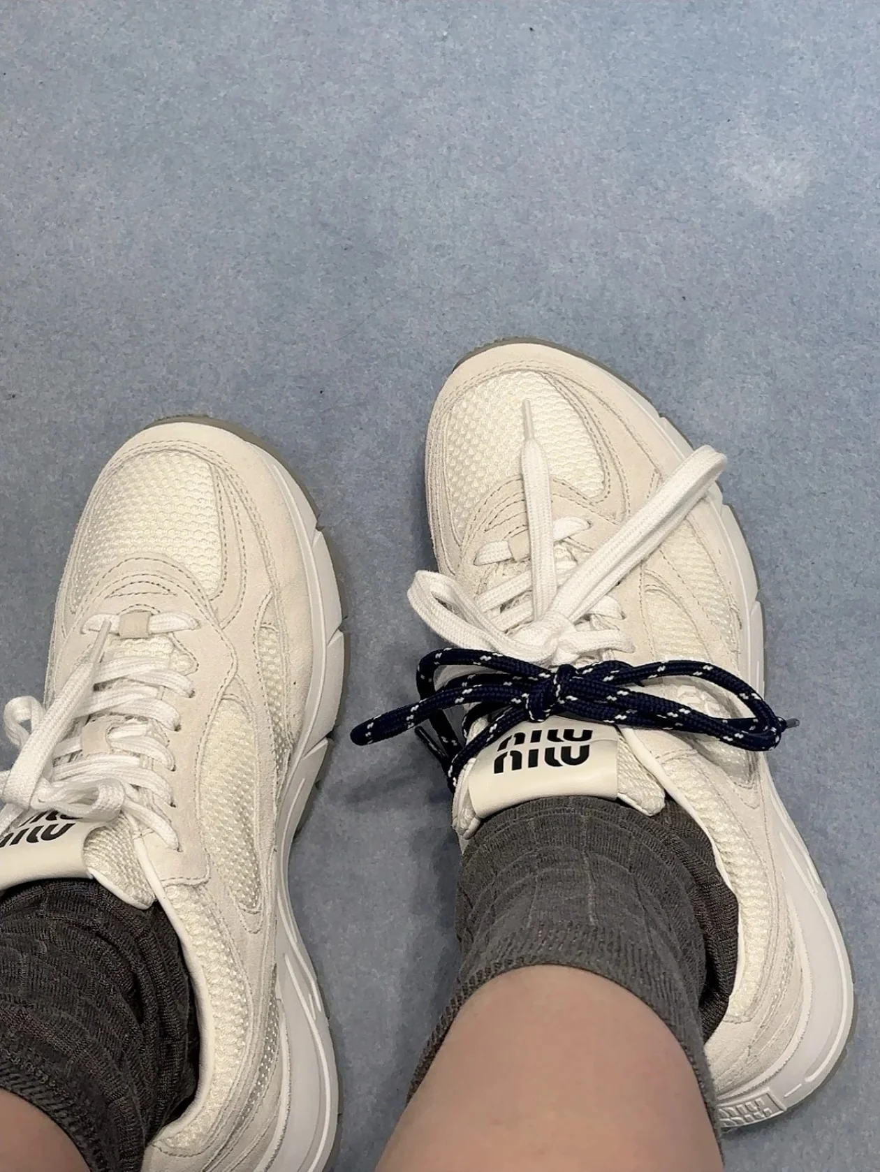 Miu Miu - Массивные туфли - Белые