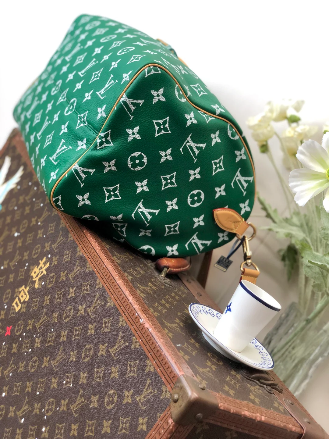 LV Grass Green
