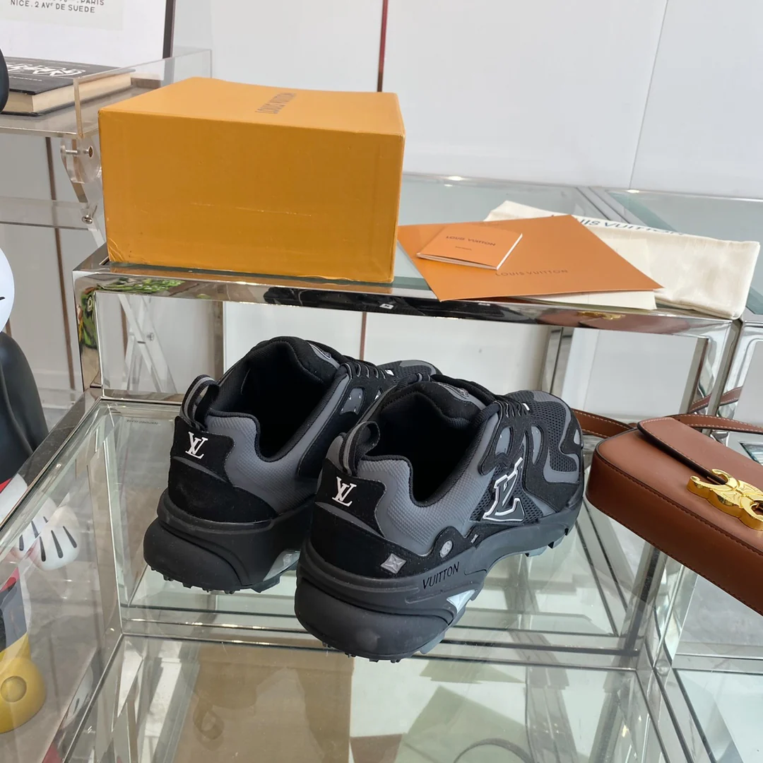 Кроссовки LV Runner Tatic - черные