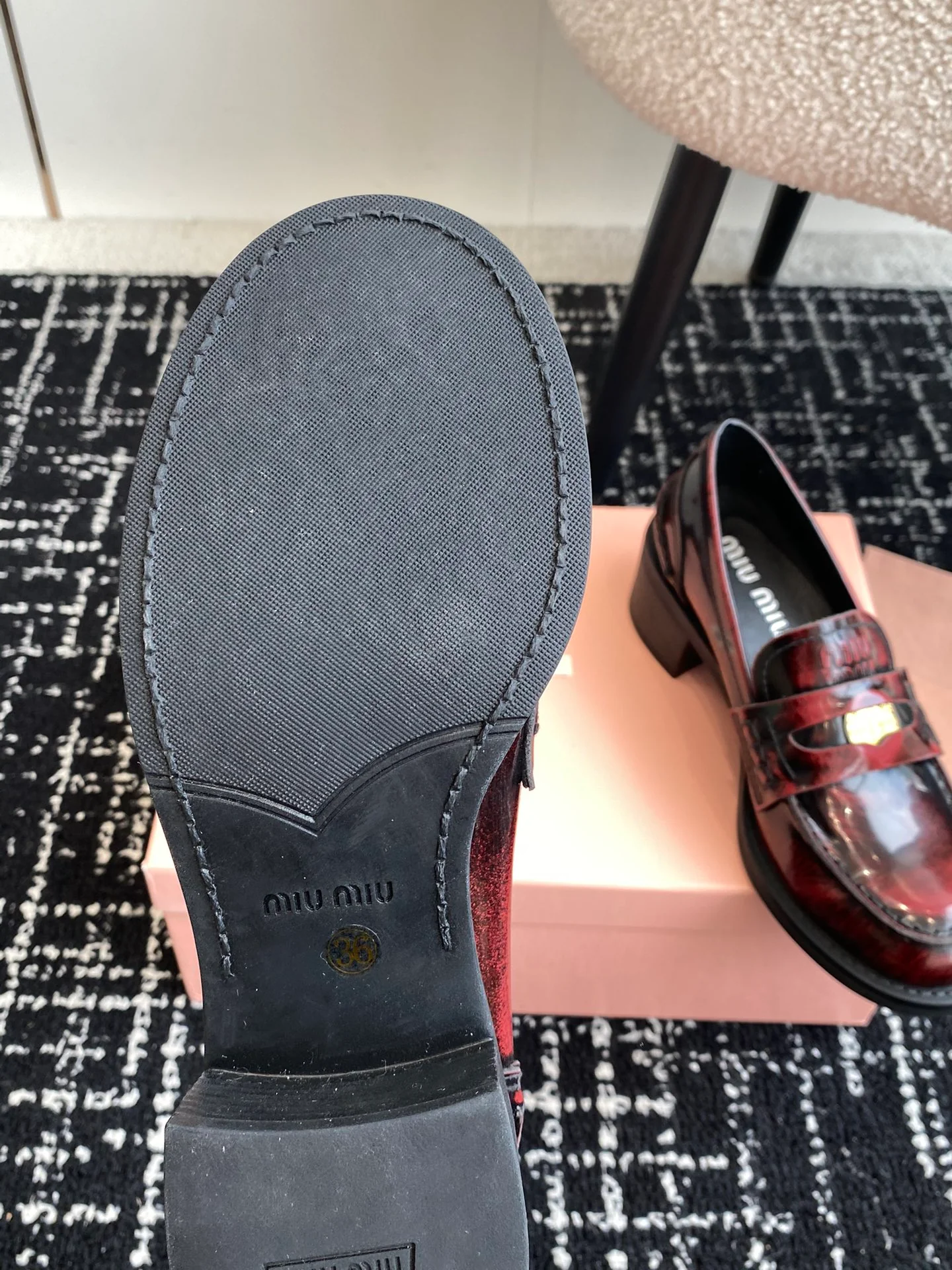 Лоферы Miu Miu 2024 - бордовые - 1