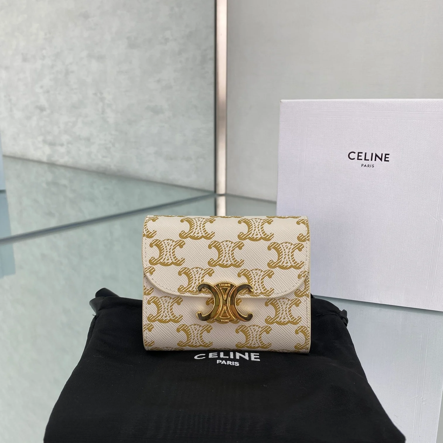 Celine-TRIOMPHE 翻盖卡包钱包 老花白