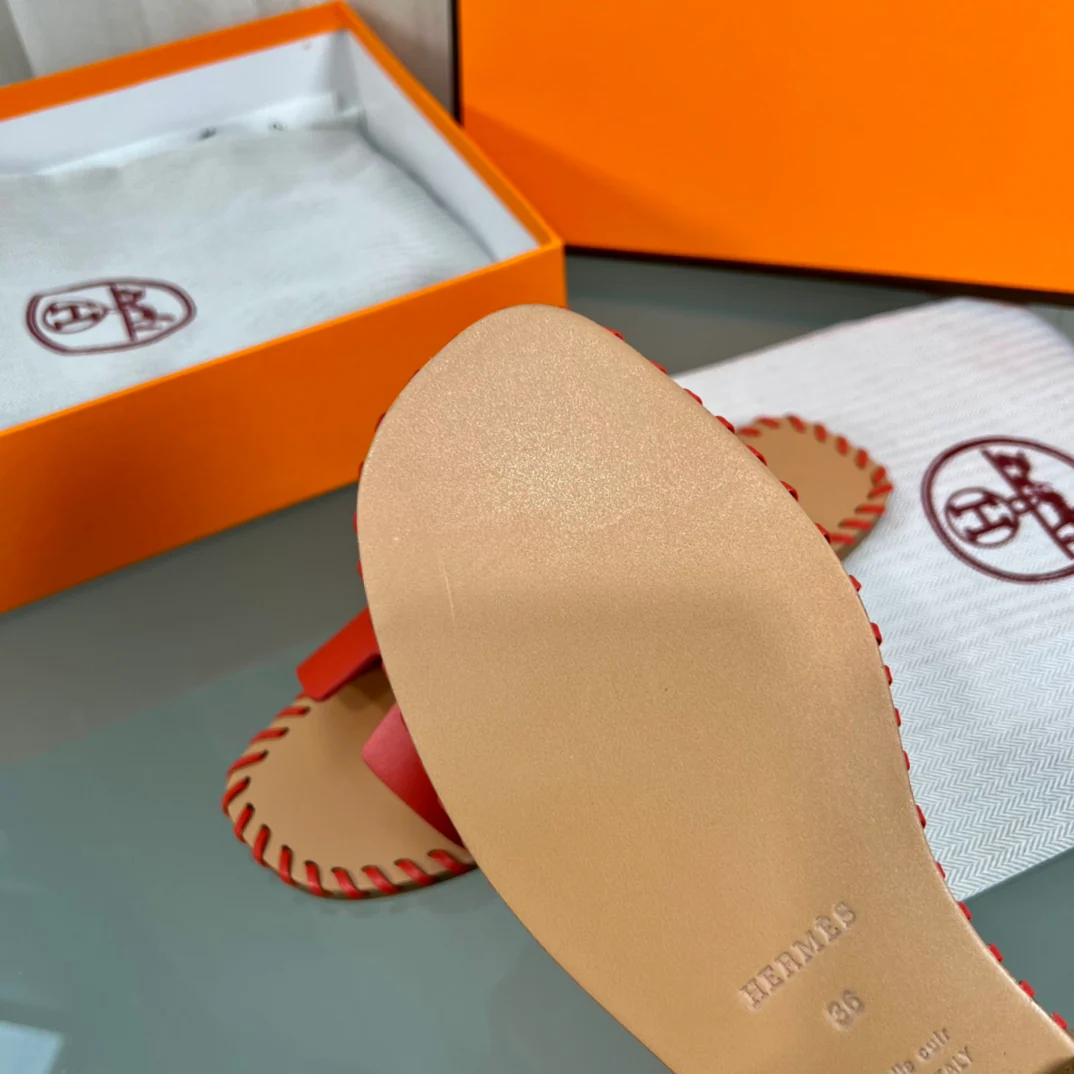 Плоские тапочки ручной работы Hermes