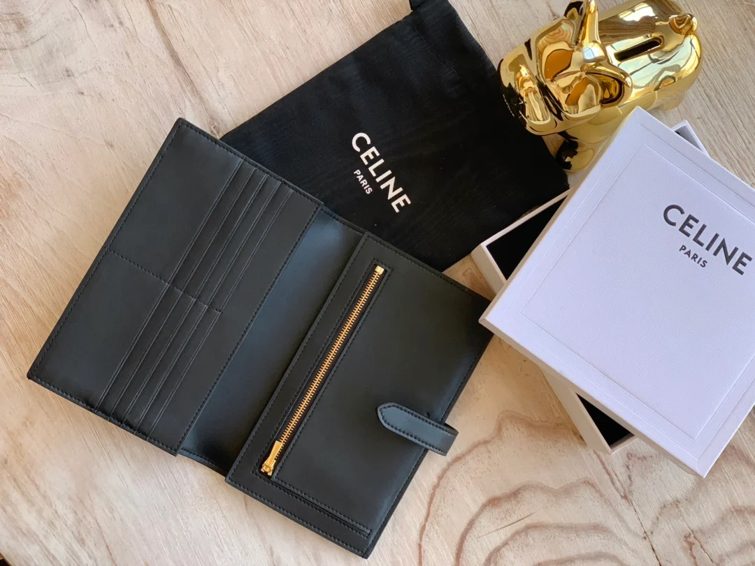 Длинный кошелек Celine - Кошелек с ремешком из зернистой телячьей кожи - 9