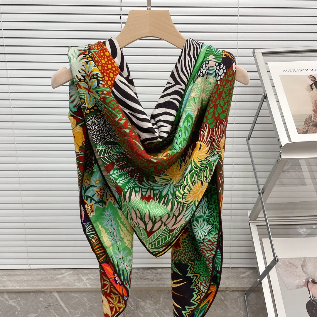 Большой двусторонний шарф Hermes - 136 см - 30 см - Шелк 70 - Шерсть - 2 см