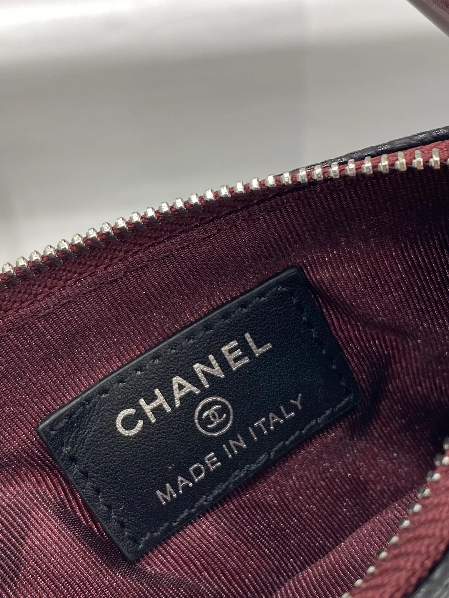 热销款 Chanel-19系列 经典皮革拉链零钱包 黑色银扣