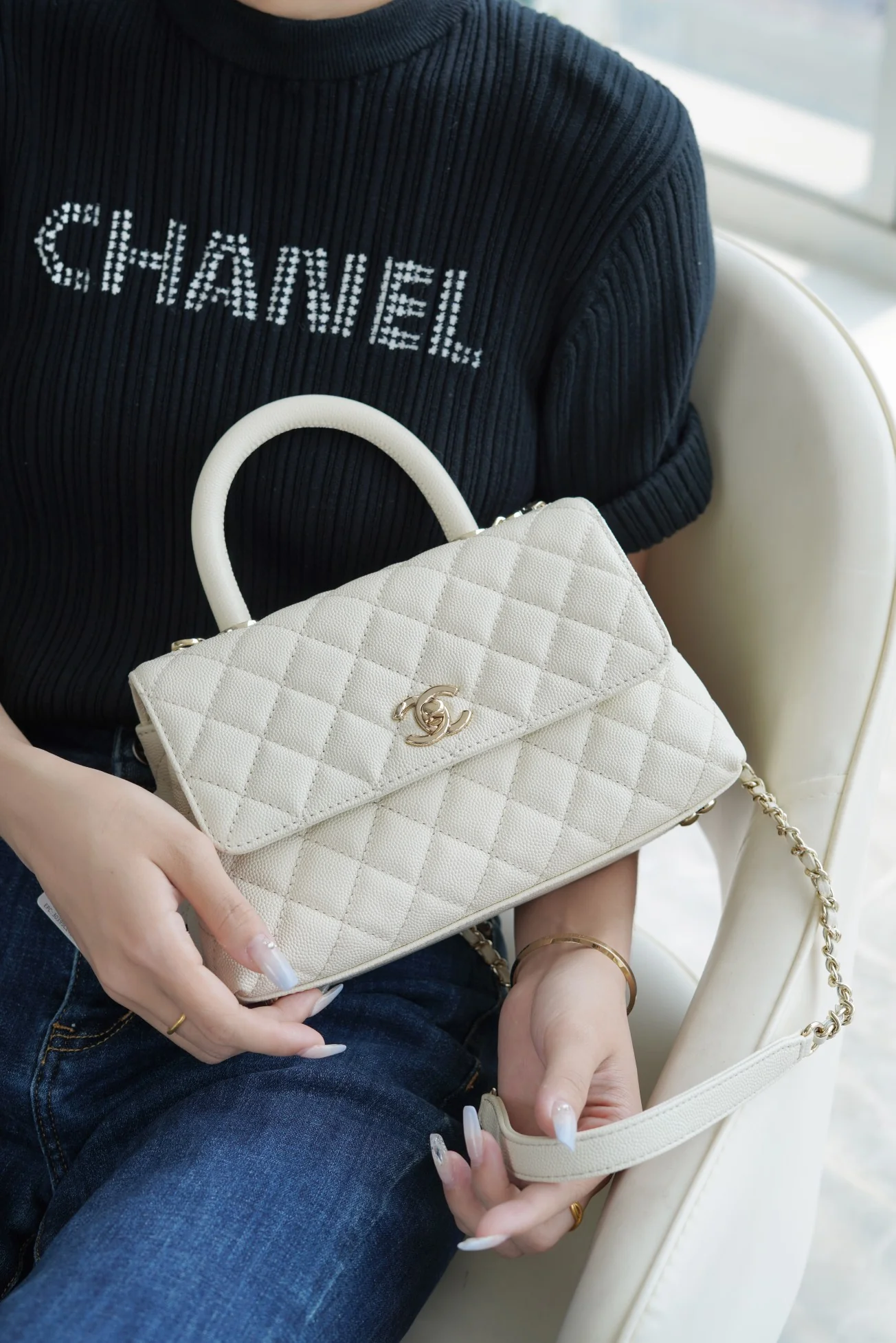 Chanel 2021 Coco Handle Black Small 2