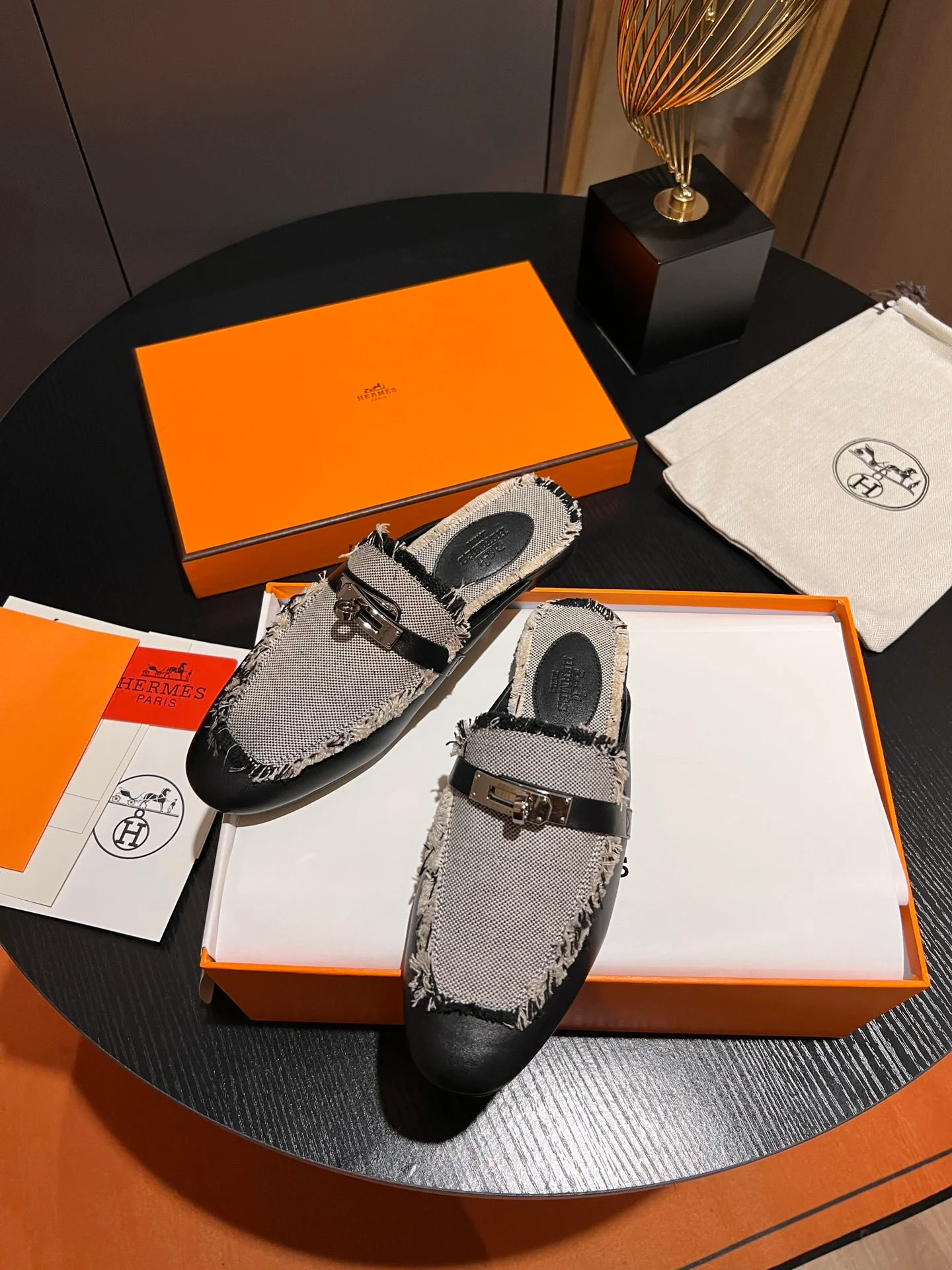 Hermes - Классические мюли Kelly Half-Mount - Черные