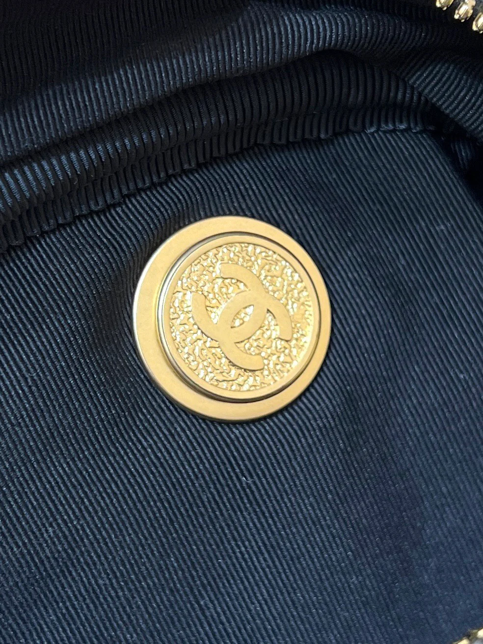 Сумка для боулинга Chanel 24a Cowboy