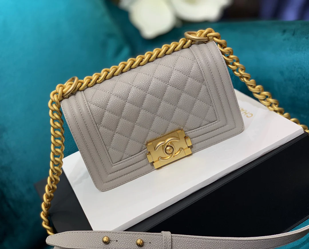 Chanel Boy - 20 см - 45