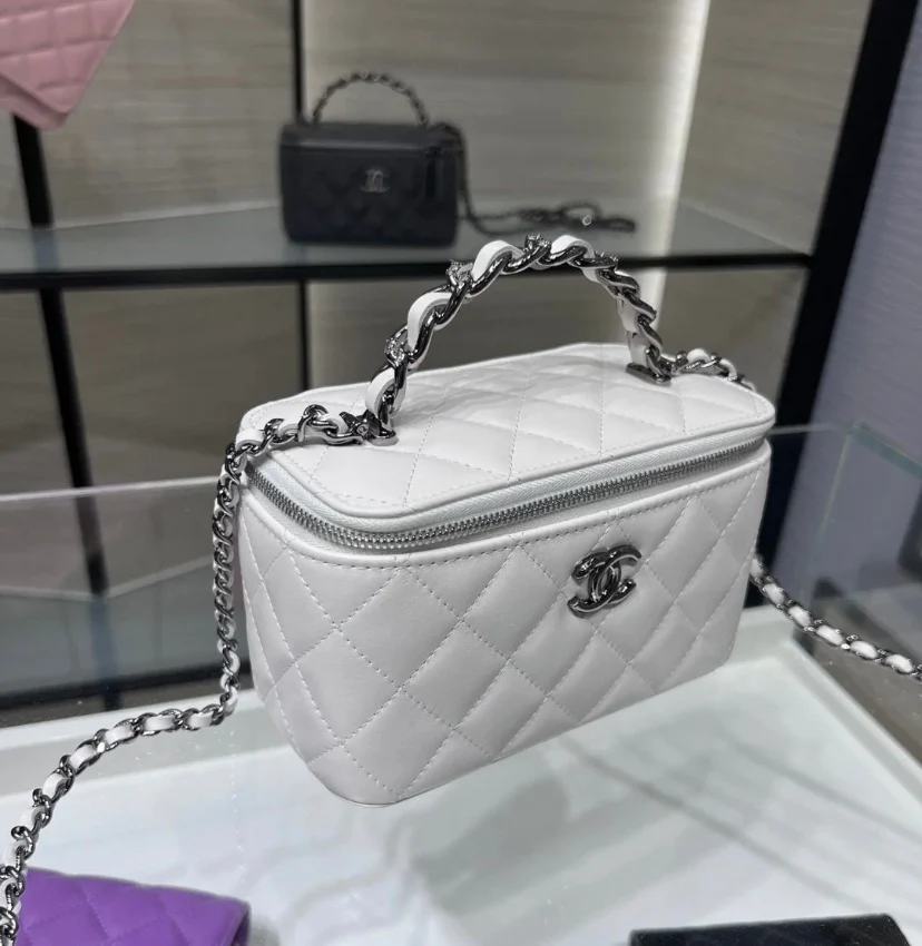 Chanel - Длинная сумка-коробка - Белая