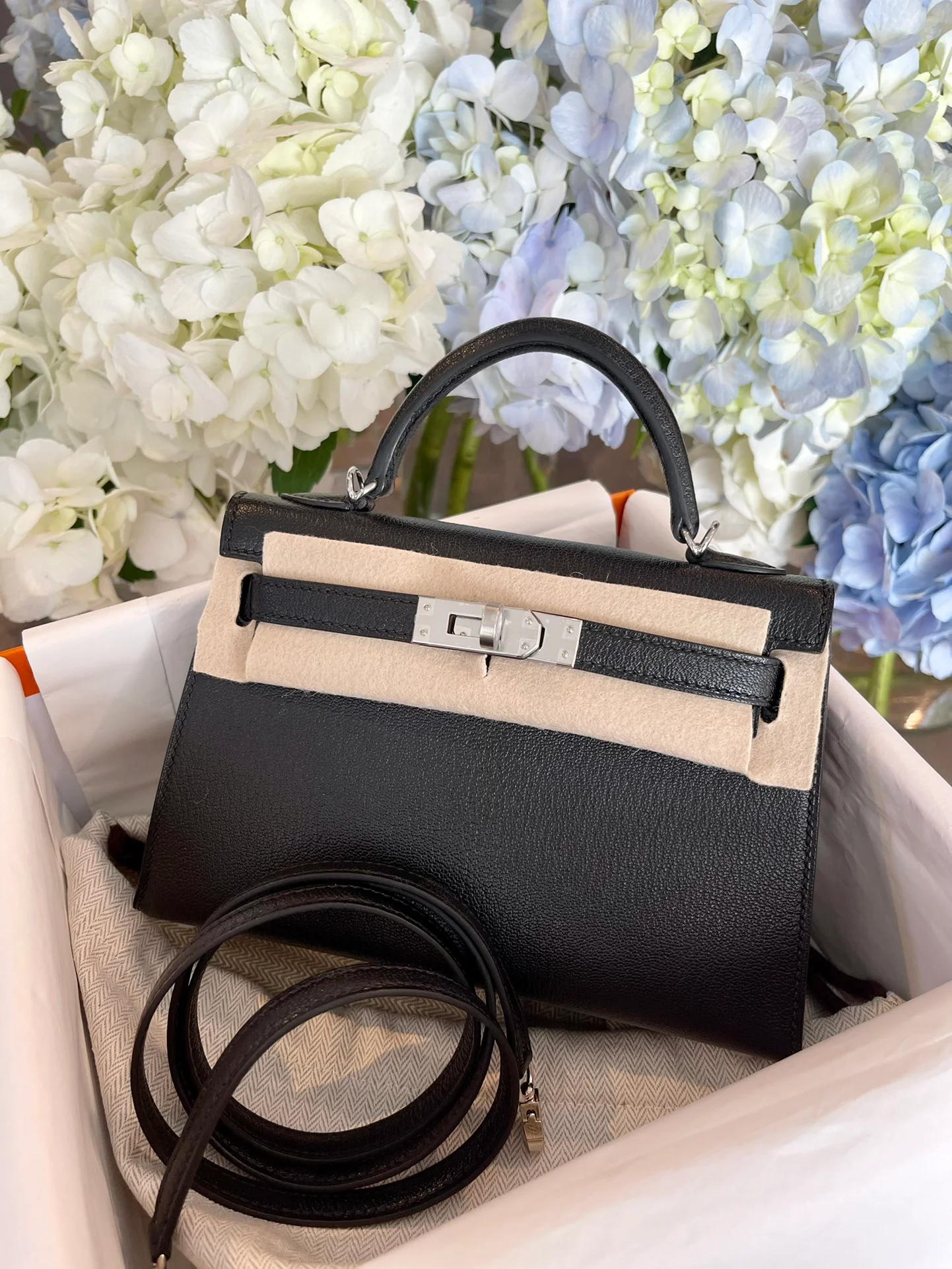 Hermes Kelly Mini 2nd Generation Epsom Black Silver Buckle 1