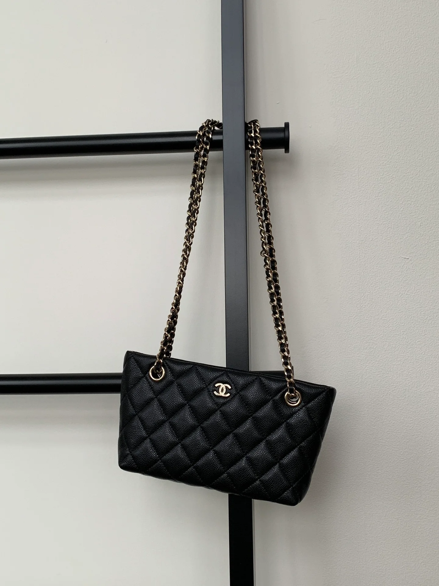 Мини-сумка Chanel 25c