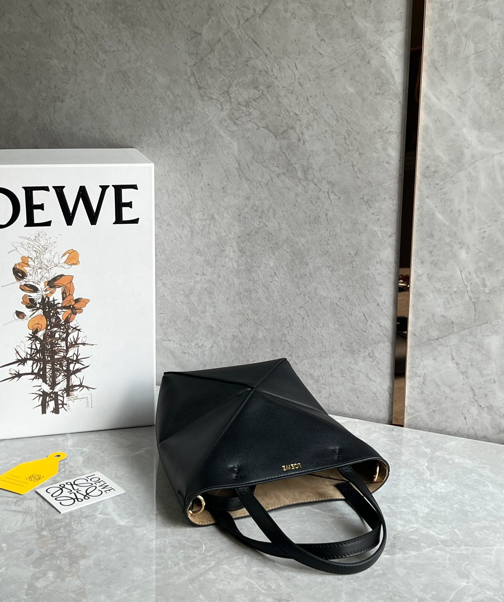 Сумка-тоут Loewe Puzzle Fold - Черная - Мини