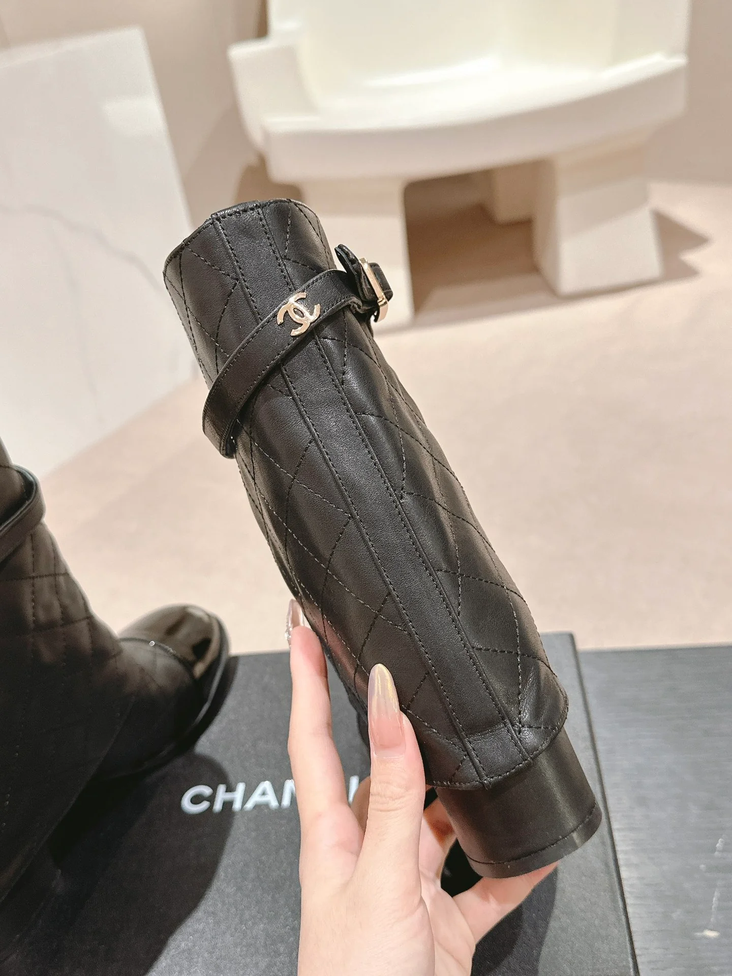 Ботинки Chanel 2024 до середины икры - черные