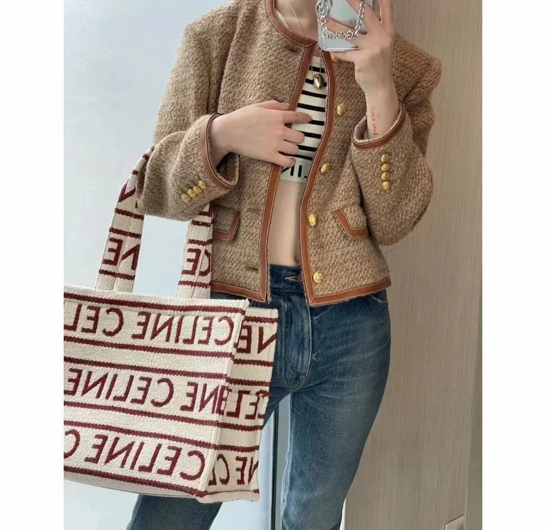 Сумка-шоппер Celine Cabas Thais, большая, красная (из махровой ткани)