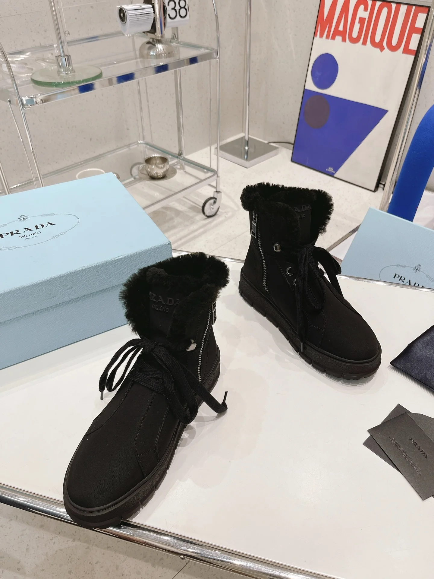 Обувь Prada - Prada - Высокие шерстяные ботильоны - Черные