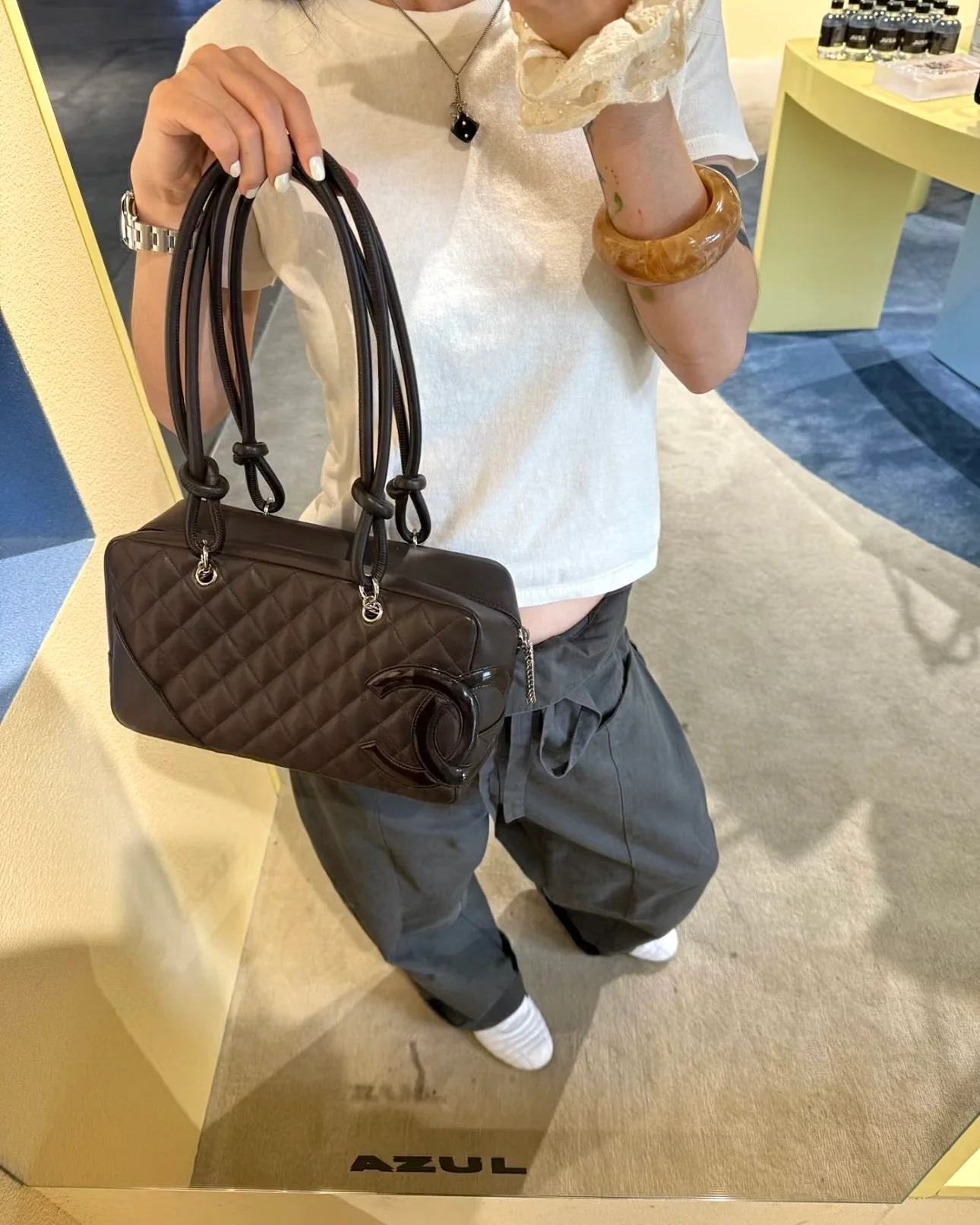 Chanel - Классическая, вневременная винтажная большая сумка-подушка Kang Peng