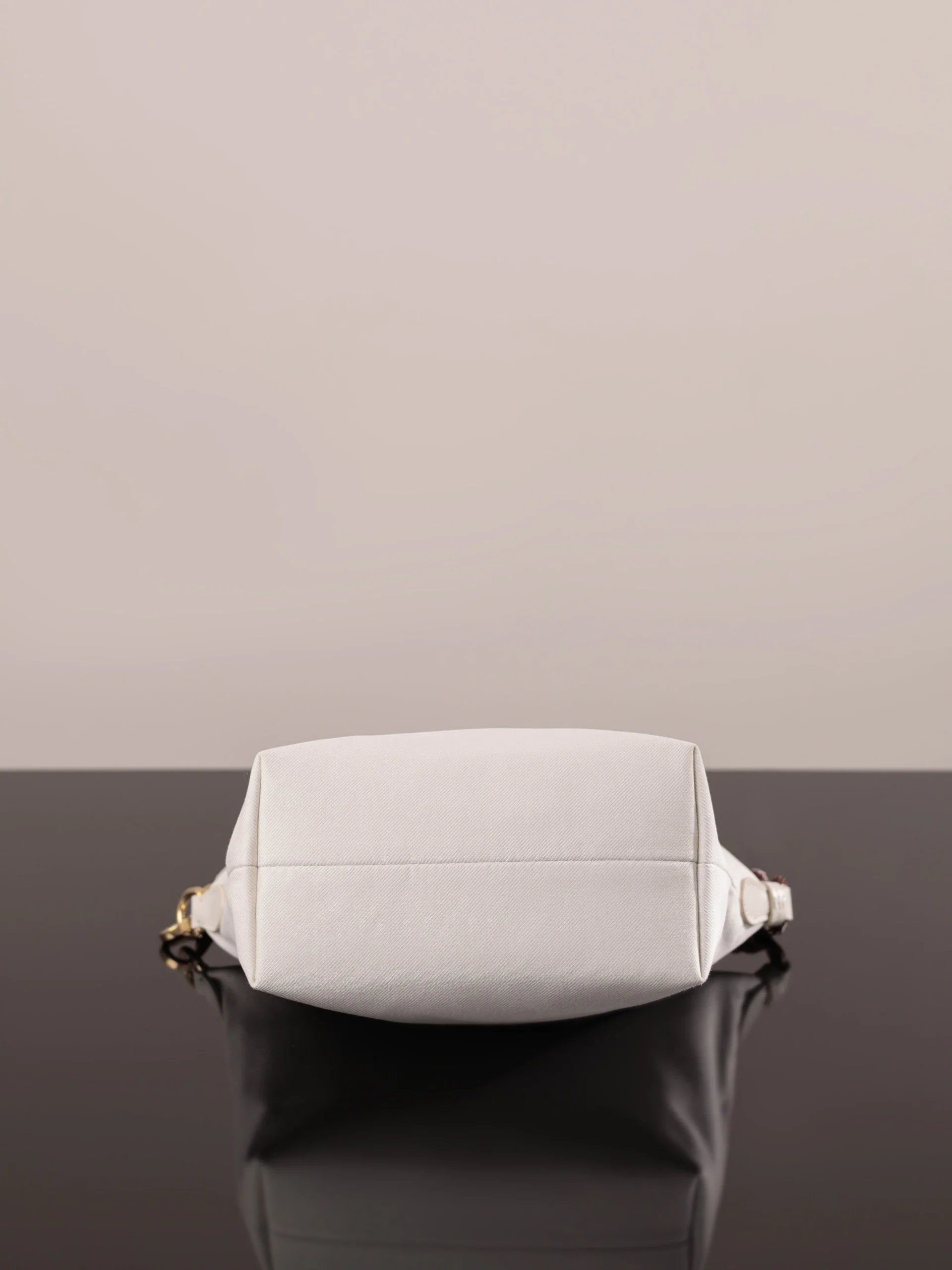 Сумка для бенто Miu Miu-5ne841m650, бело-коричневая.