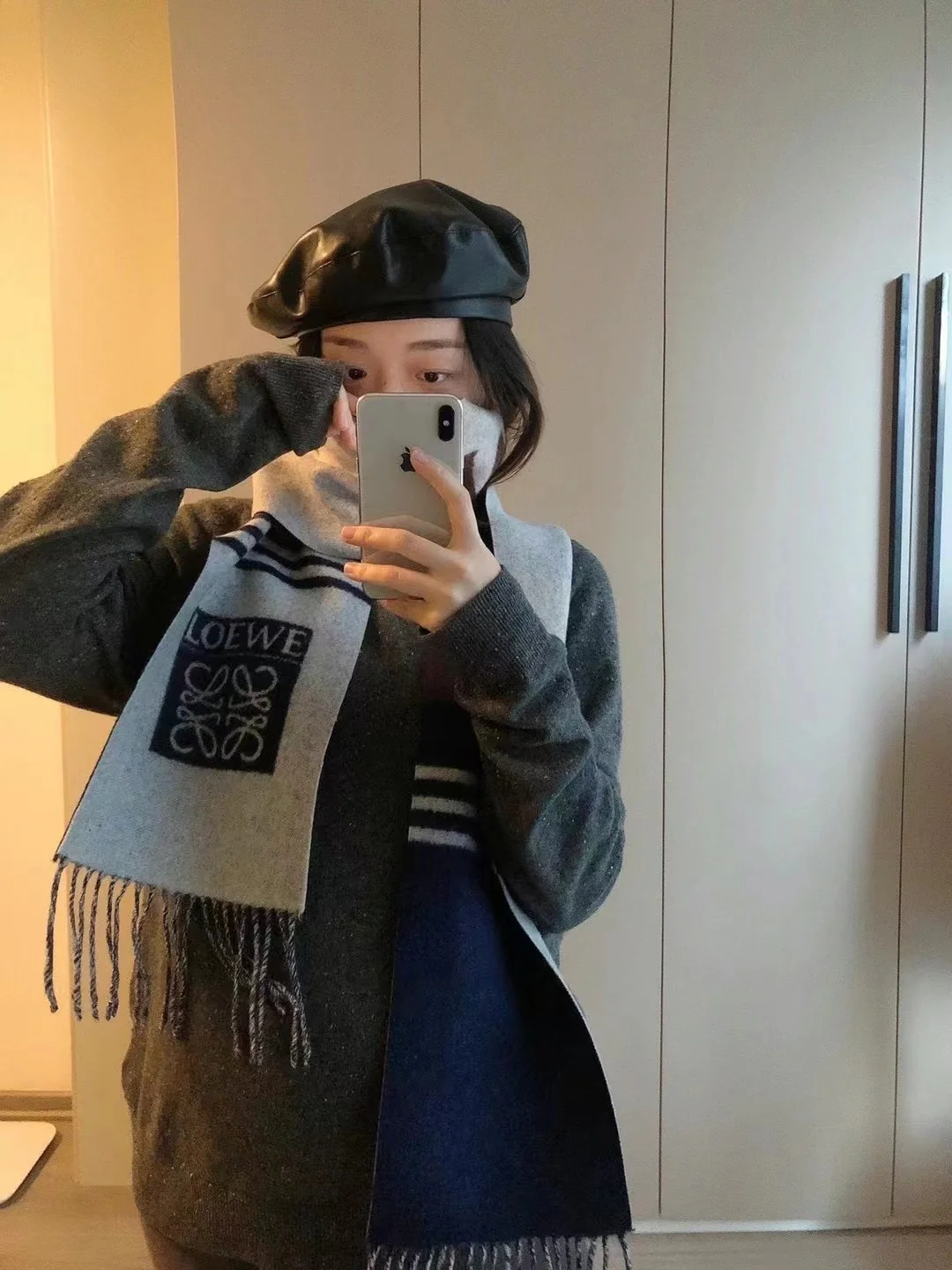 Loewe — Эта модель была изготовлена ??на заказ для витрины бутика в Барселоне.