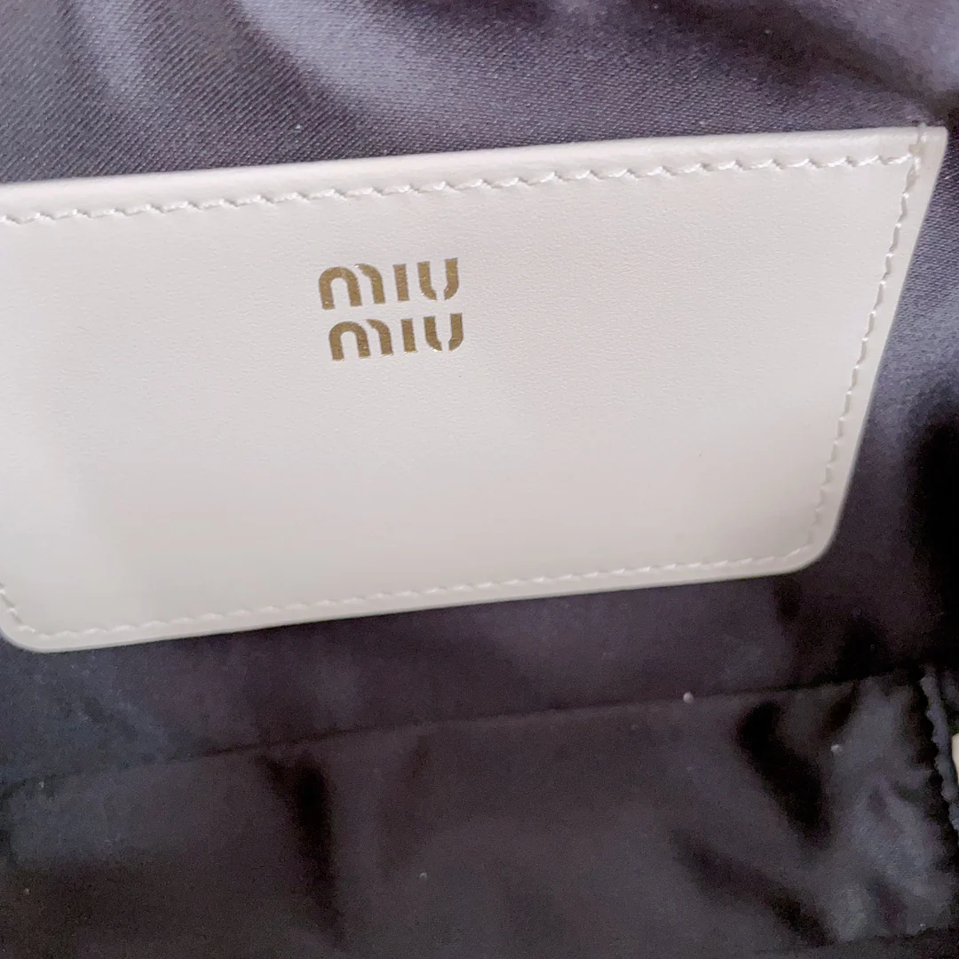 Miu Miu-5bb123-too-pretty-bowling handbag-small-white