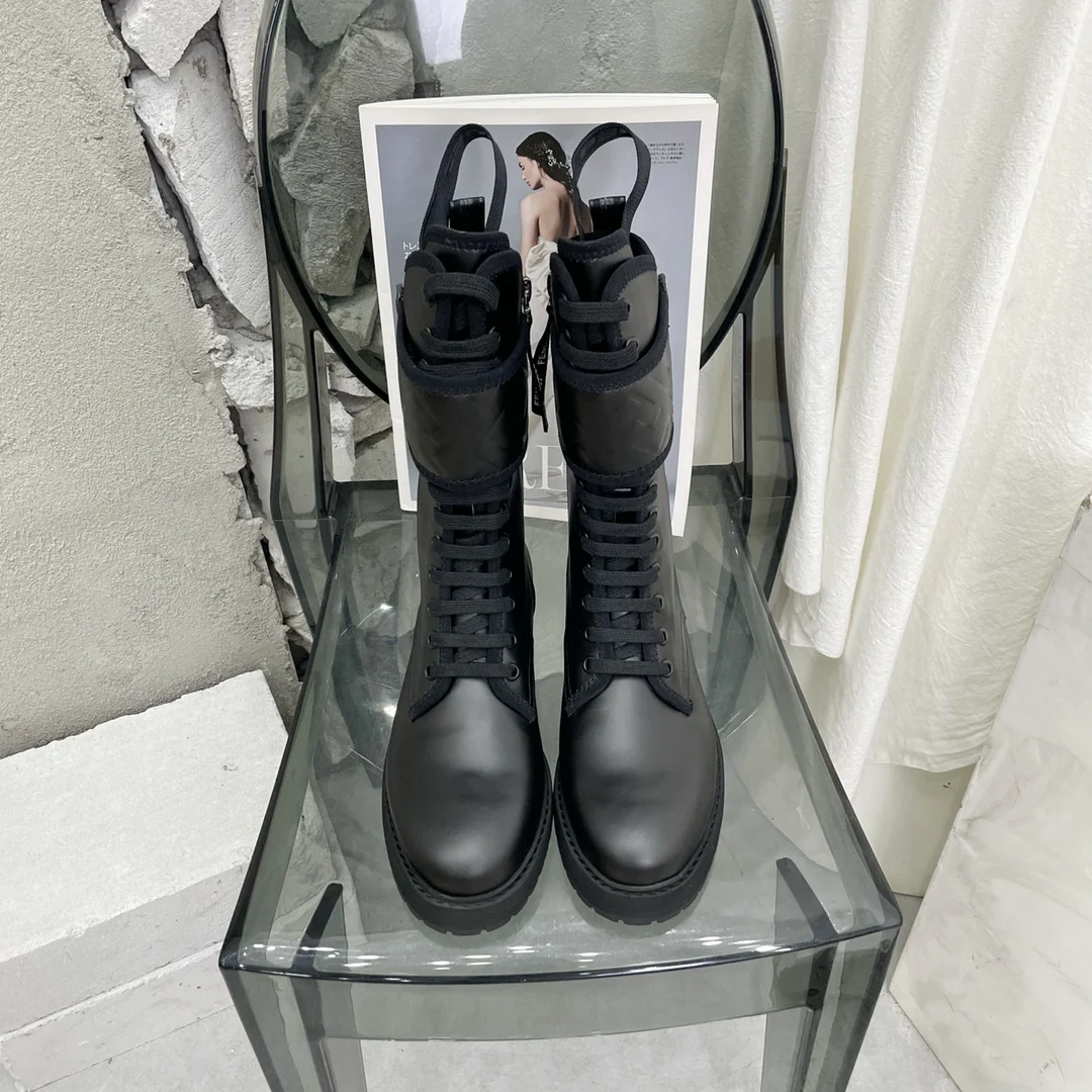 Fendi - Ботинки на шнуровке - Модель с анатомической формой 