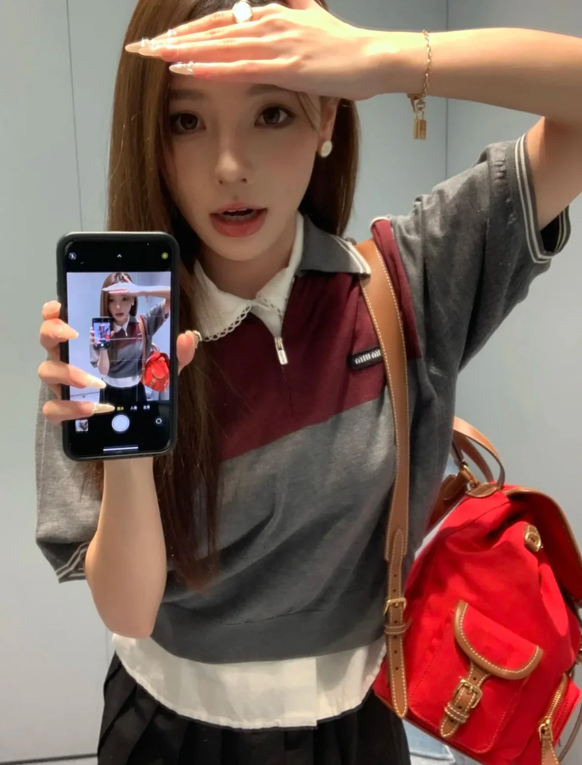 Рюкзак Miu Miu из канваса и кожи — красный (образ представлен отдельно)