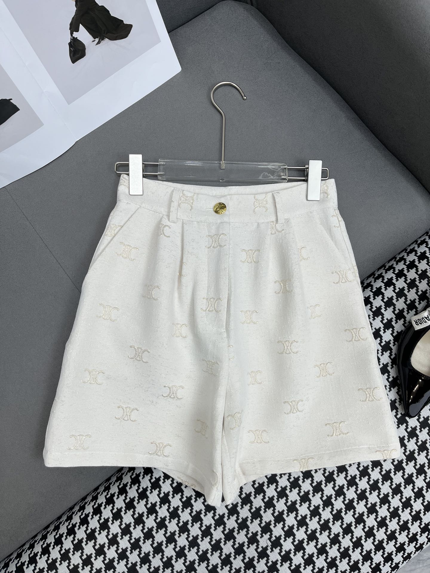 Новые шорты Celine 2403-24ss весна/лето