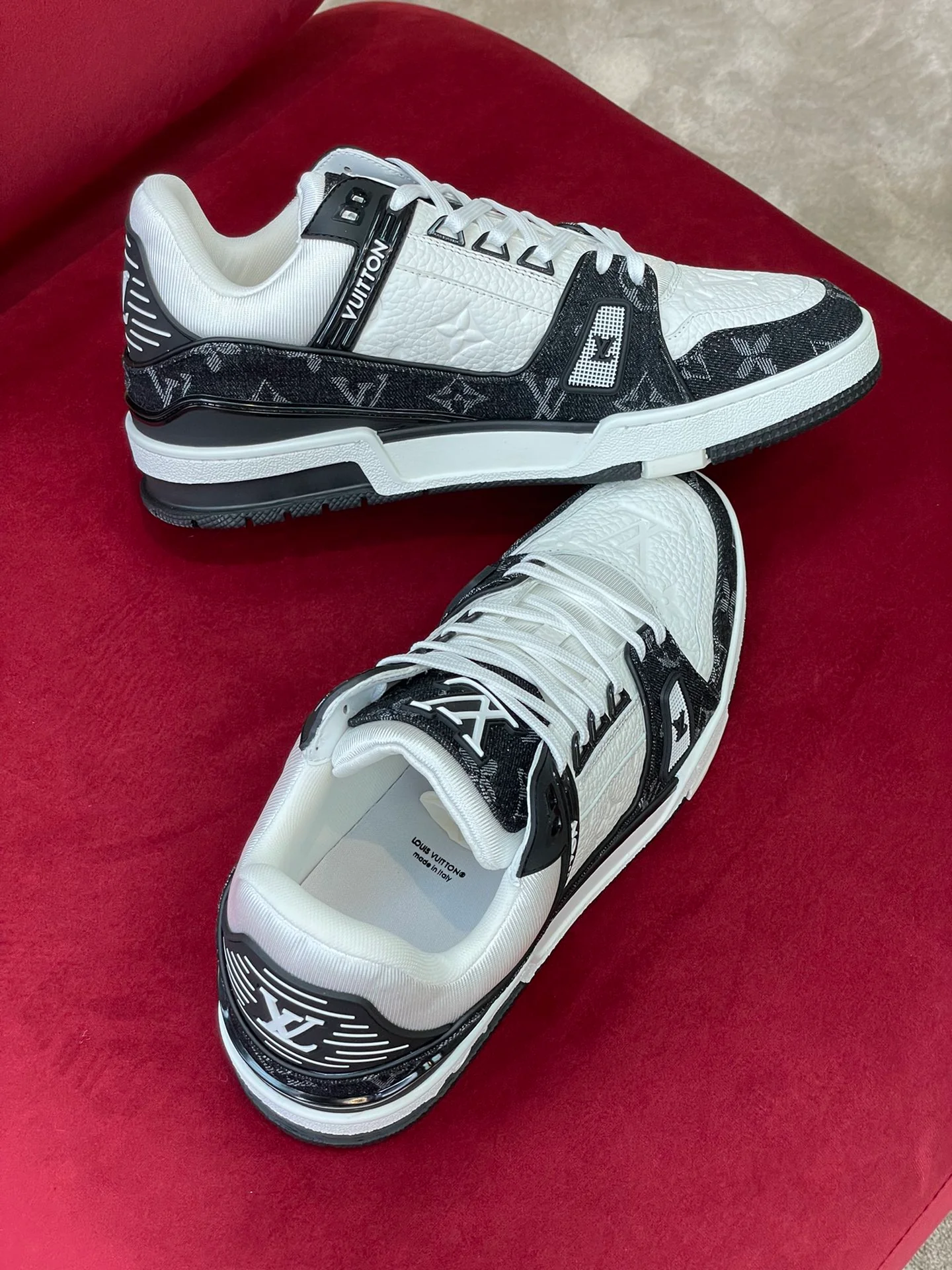 Кроссовки LV Trainer Series - Спортивная обувь - Унисекс - Бело-черные