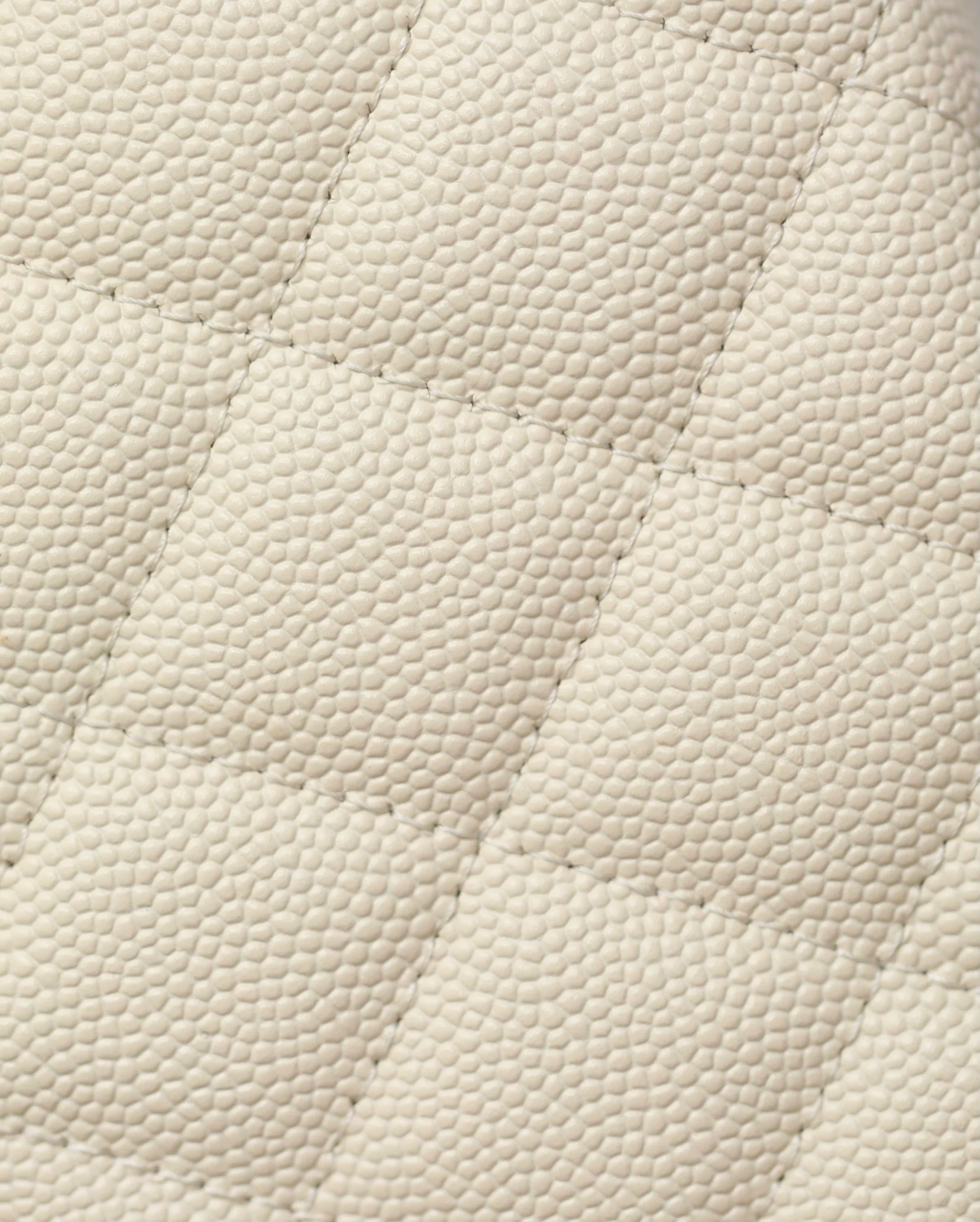 Chanel - Длинный клатч-коробочка - Белый